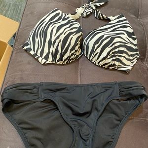 36D Zebra Victoria’s Secret Bikini Top and Medium Black Bottoms